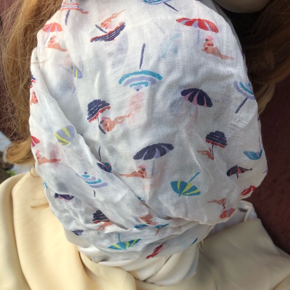 ANN Taylor Loft Summer infinity scarf - Picture 7 of 9